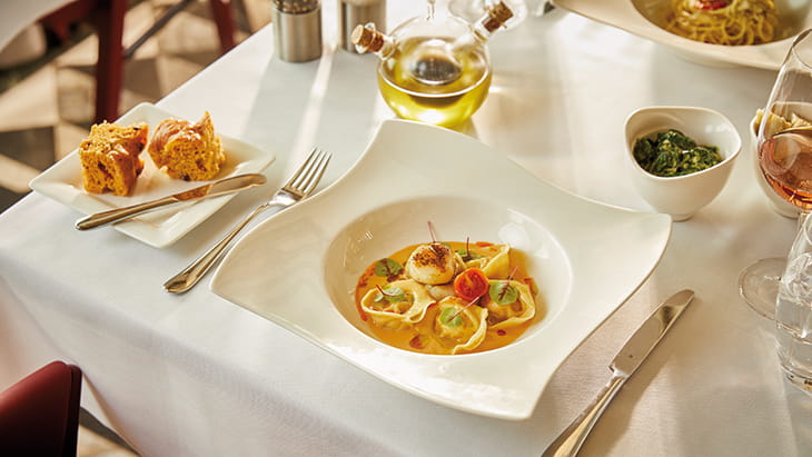 Amalfi restaurant aboard Spirit of Adventure